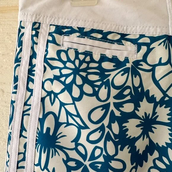 Adidas Junior Size 7 Board Shorts Floral Teal White Velcro & Tie Waistband - Picture 3 of 12